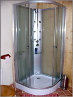 Douche avec hydromassage