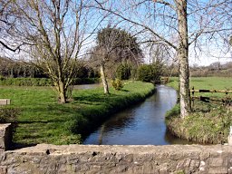 Une agréable rivière, La Scye
